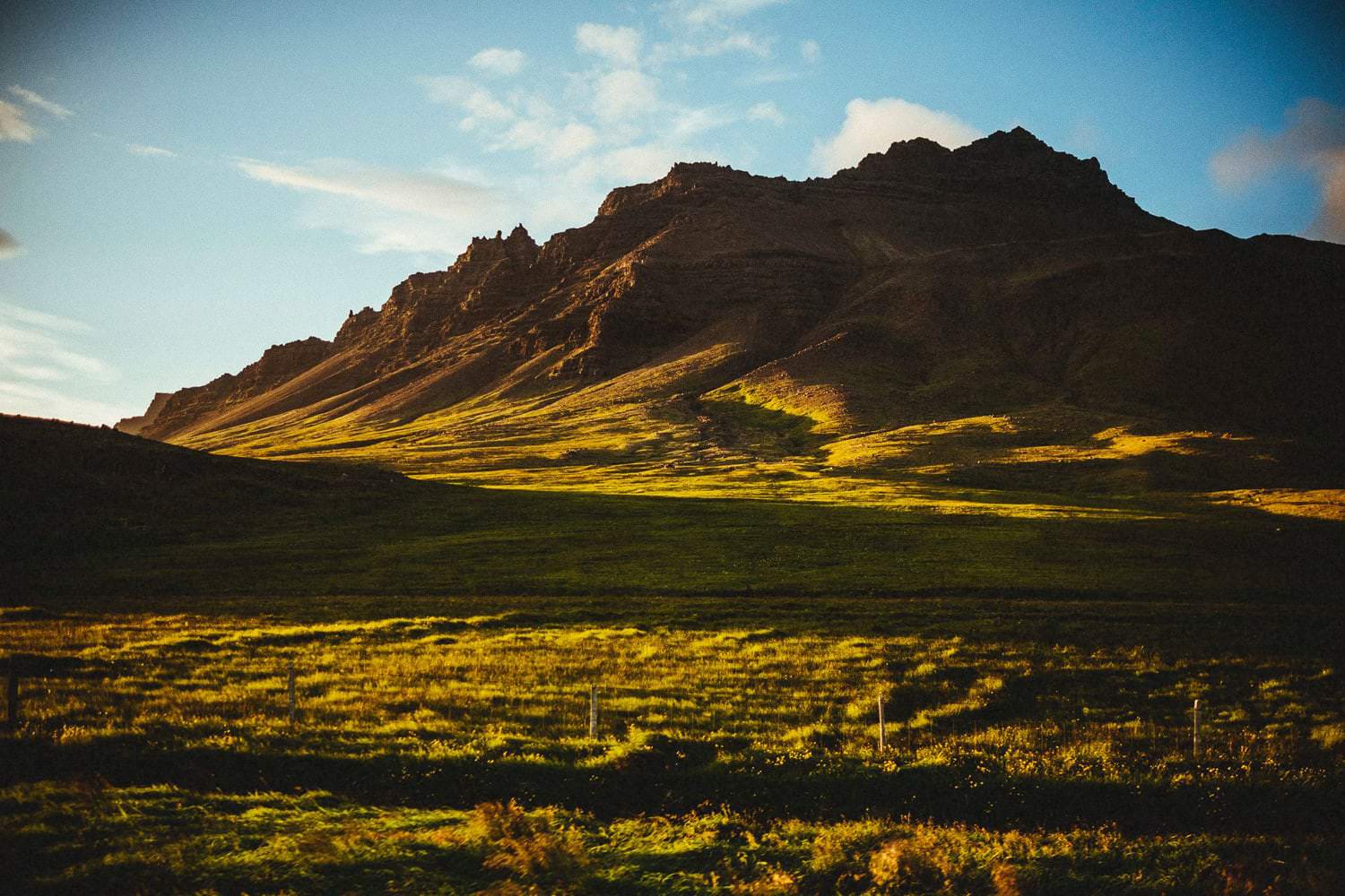 iceland engagement session