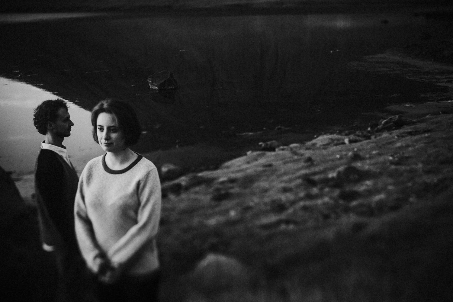 iceland engagement session