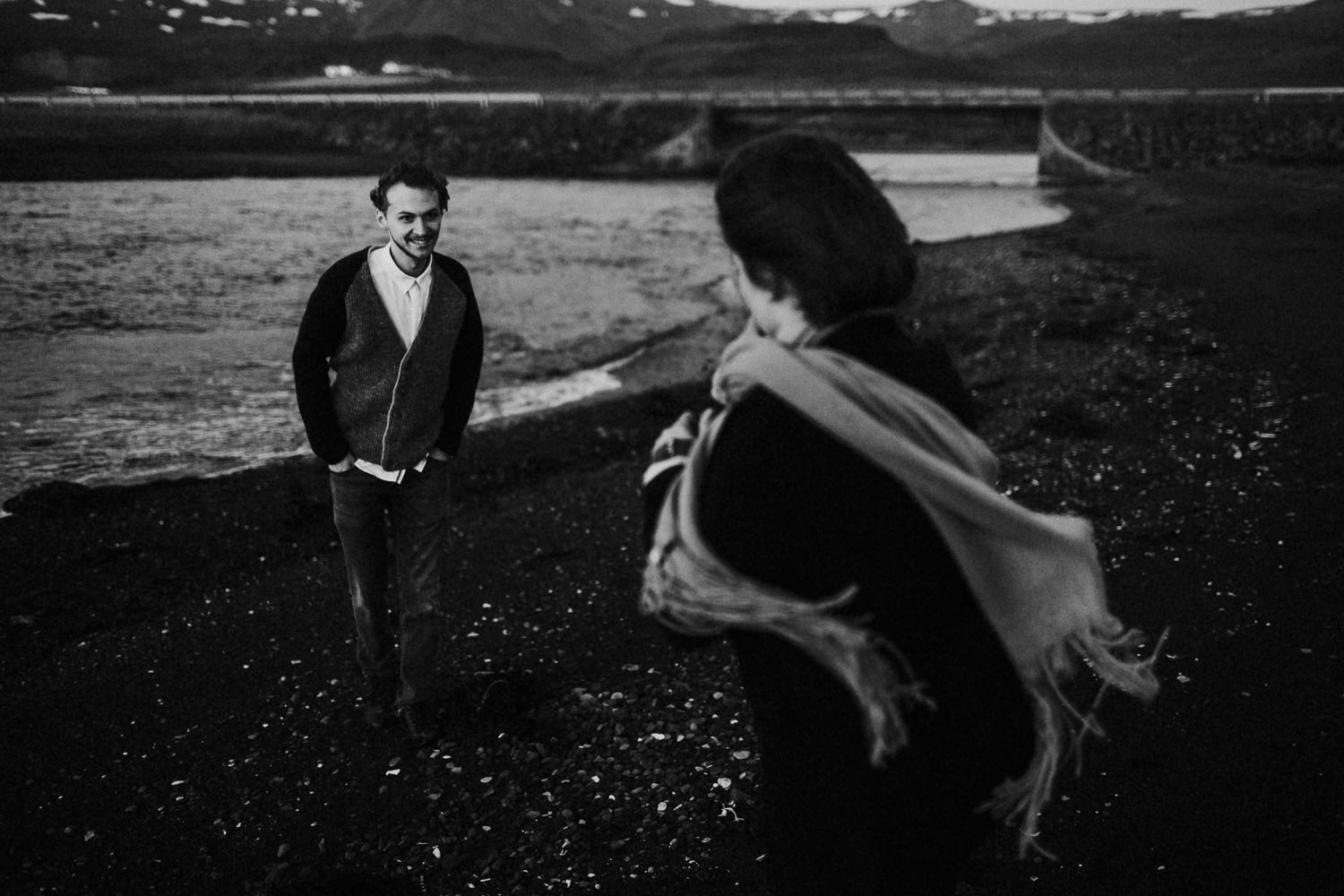 iceland engagement session