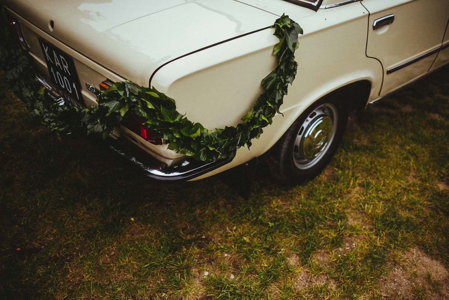 DIY barn wedding