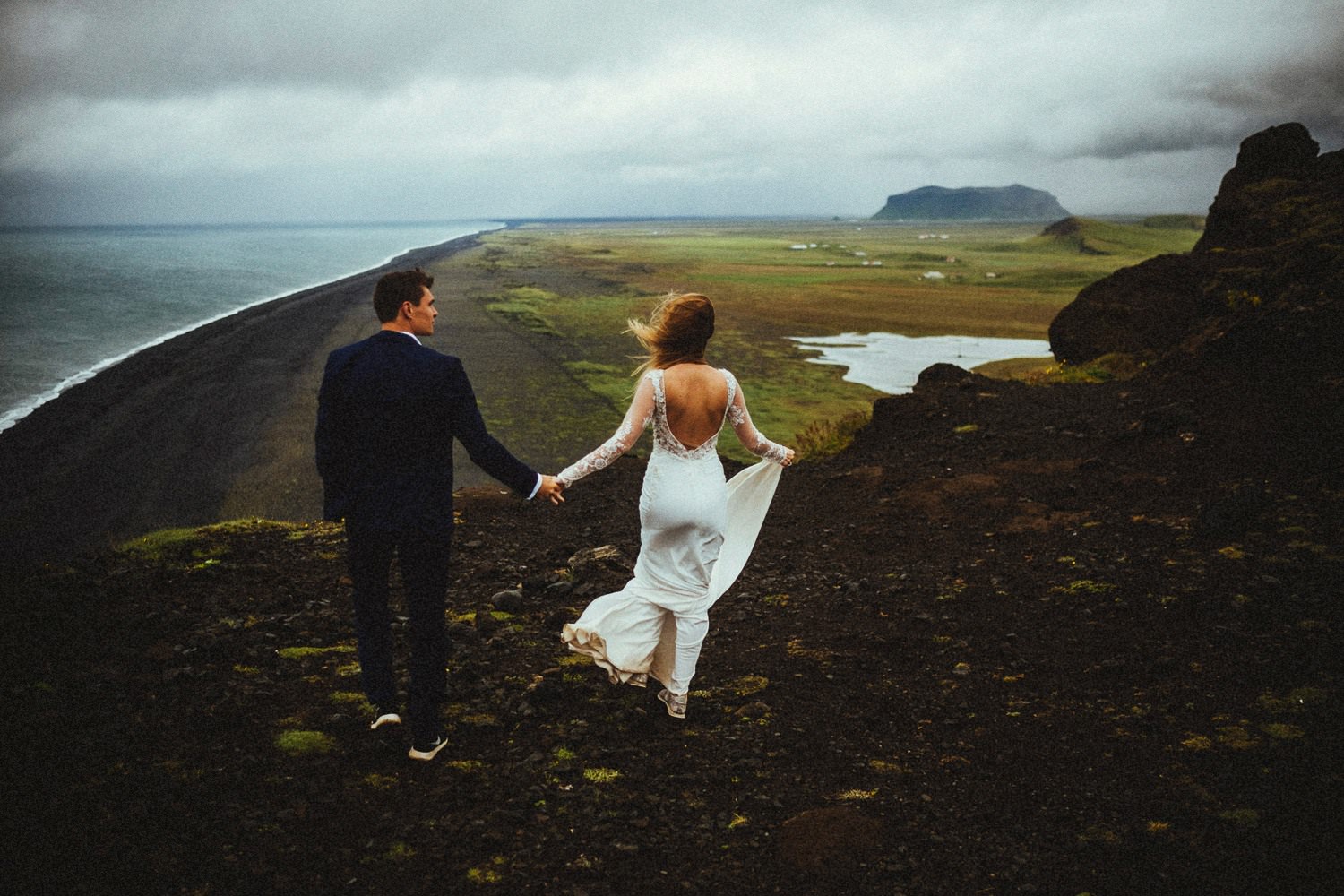 iceland wedding photographer